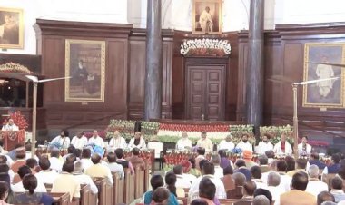 प्रधानमंत्री के लिए नरेंद्र मोदी के नाम पर NDA में लगी मुहर