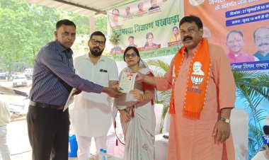 नगरीय प्रशासन एवं विकास विभाग के अंतर्गत जन समस्या निवारण पखवाड़ा शंकरनगर वार्ड क्रमांक 30  जोन 3 में आयोजित